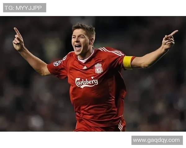 足球巨星同居一屋檐下揭秘：足坛传奇球员共同生活的那些事儿